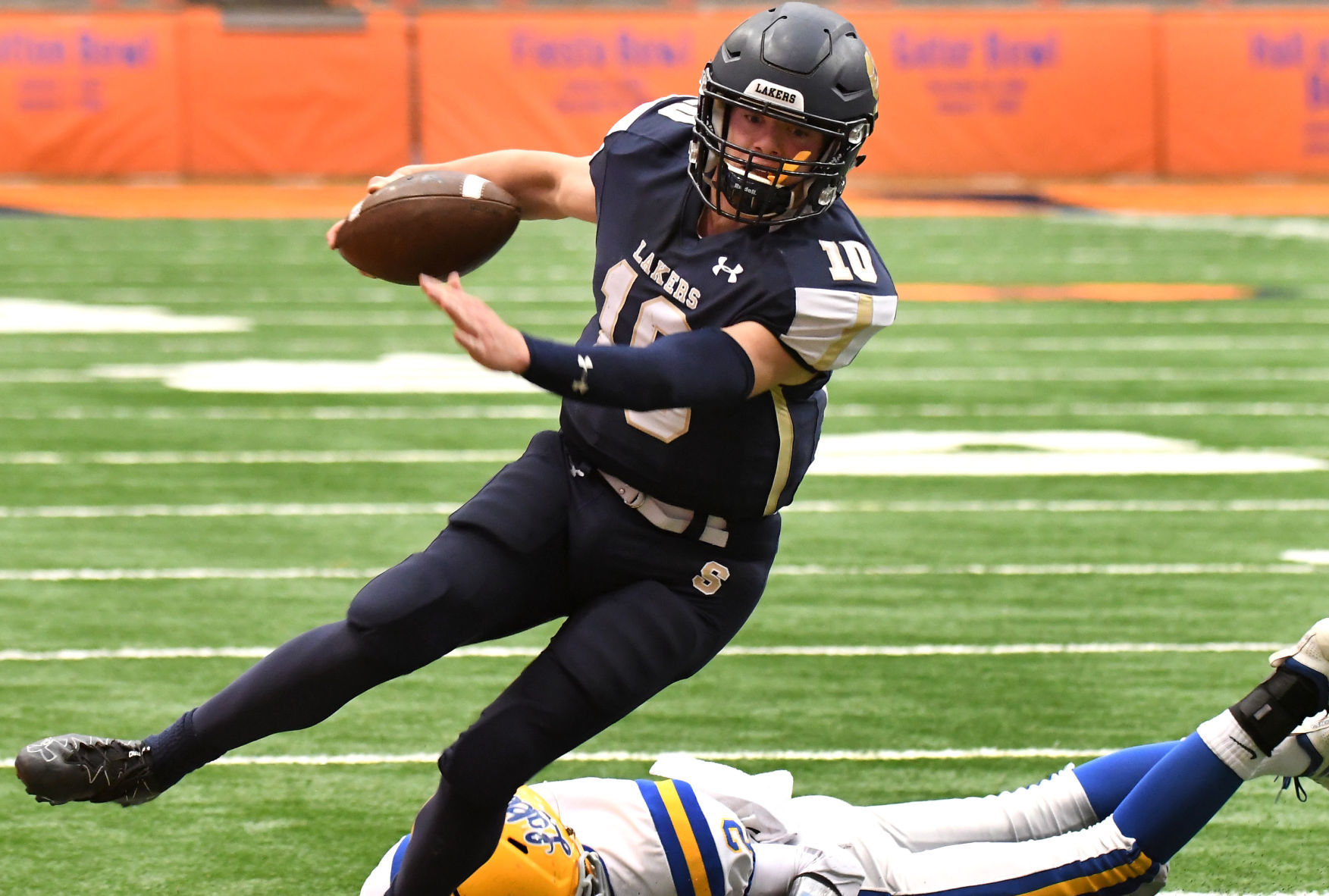 Skaneateles Cazenovia Football 10.JPG